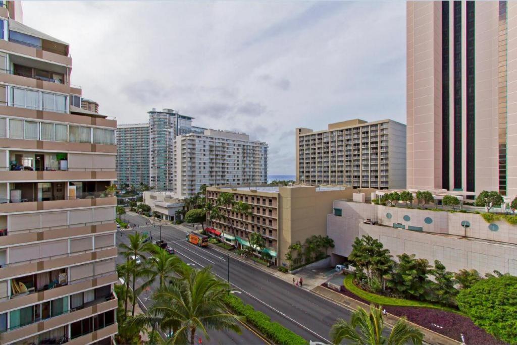 Equus Hotel Honolulu Exterior foto